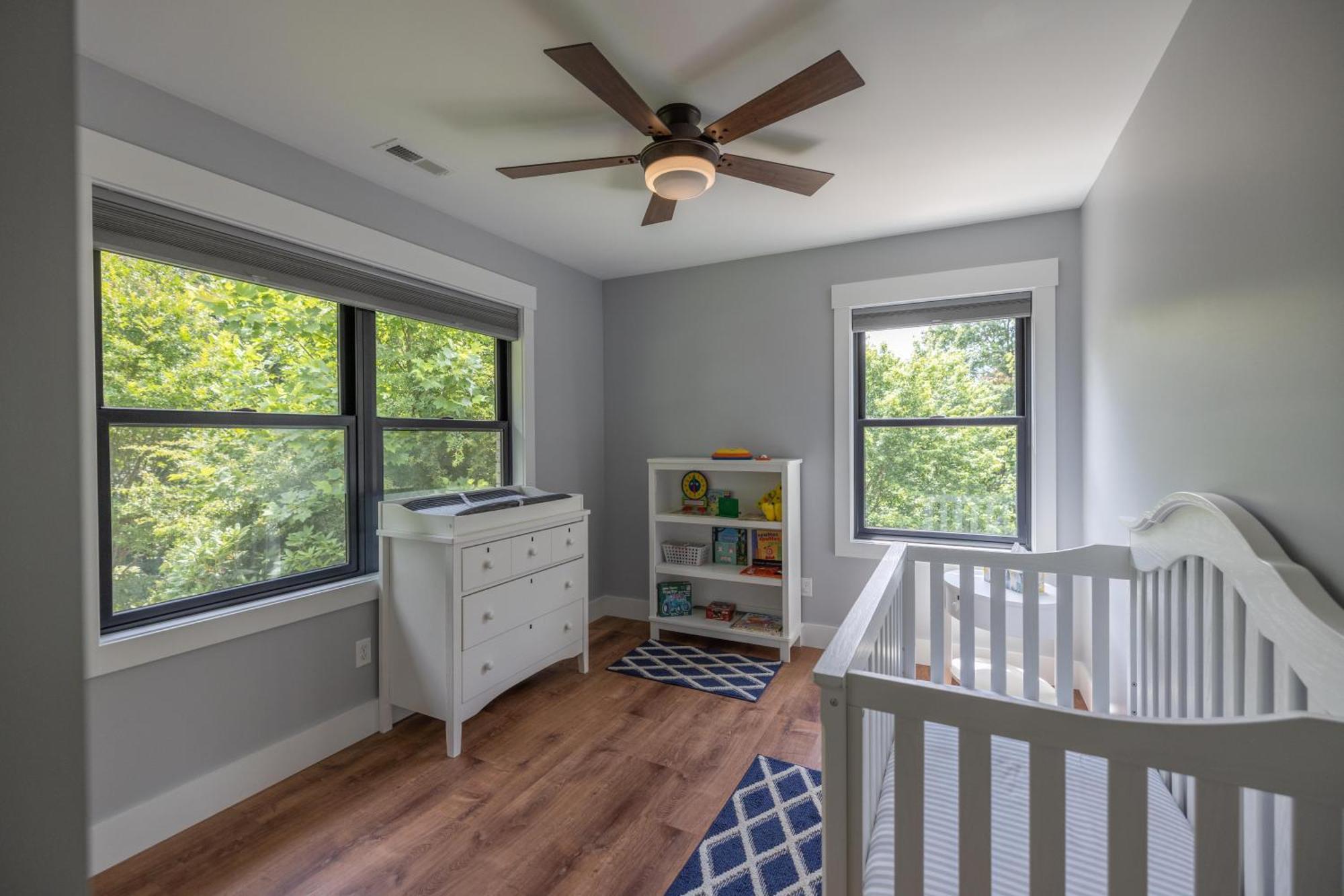 Willa Mid-Century Modern Impeccable Remodel With Hot Tub Asheville Zewnętrze zdjęcie