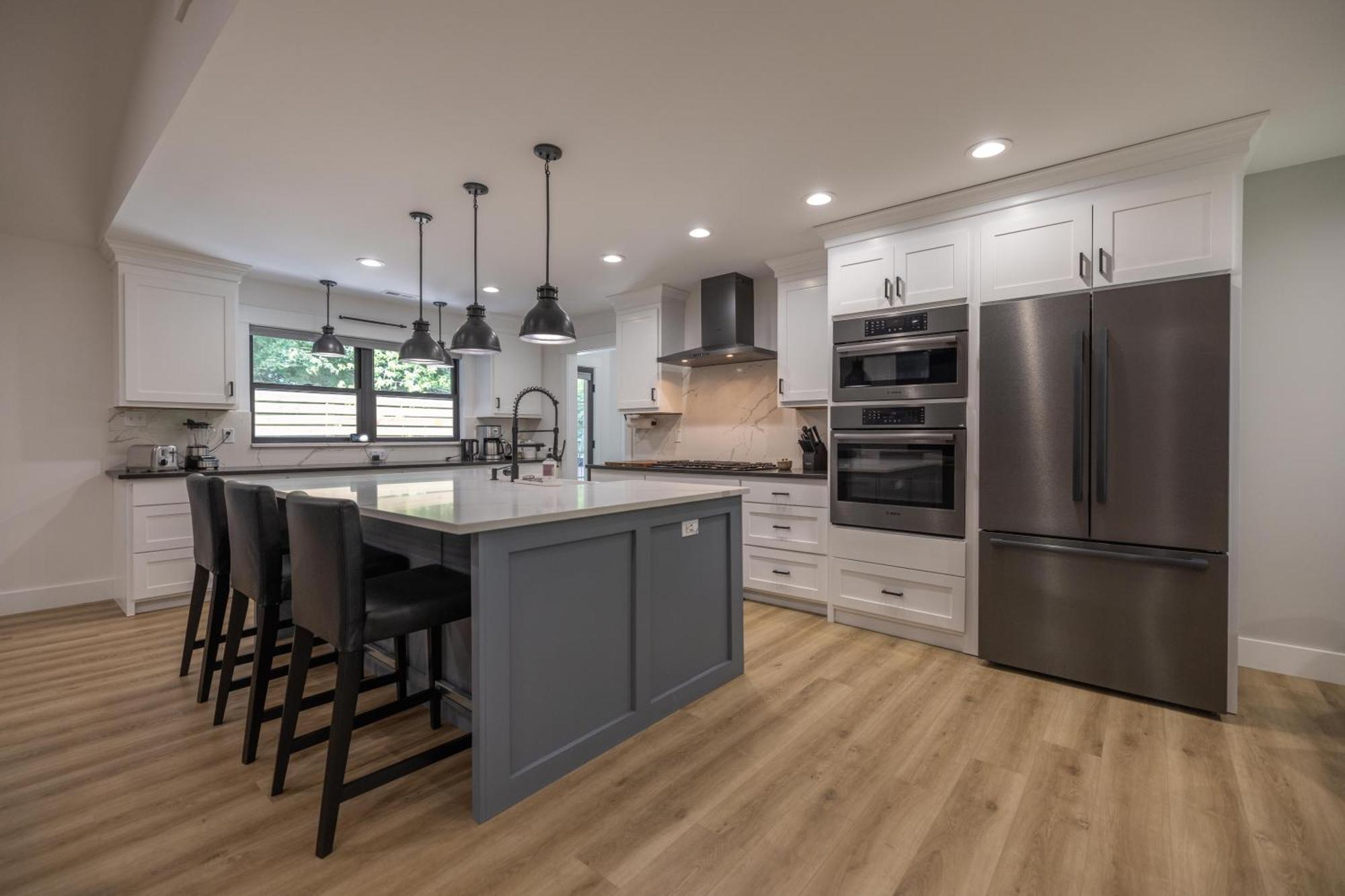 Willa Mid-Century Modern Impeccable Remodel With Hot Tub Asheville Zewnętrze zdjęcie